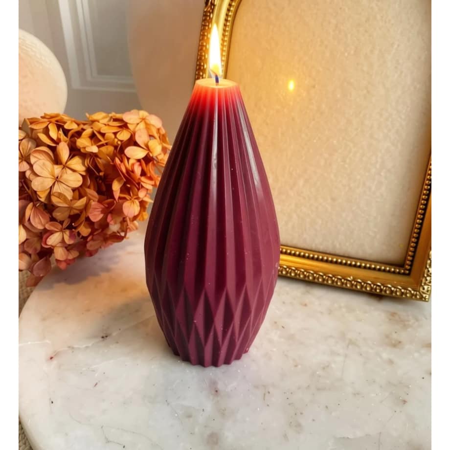 Świeca ekologiczna sojowa dekoracyjna śliwkowa bordowa "Burgundy Touch" 137x65mm