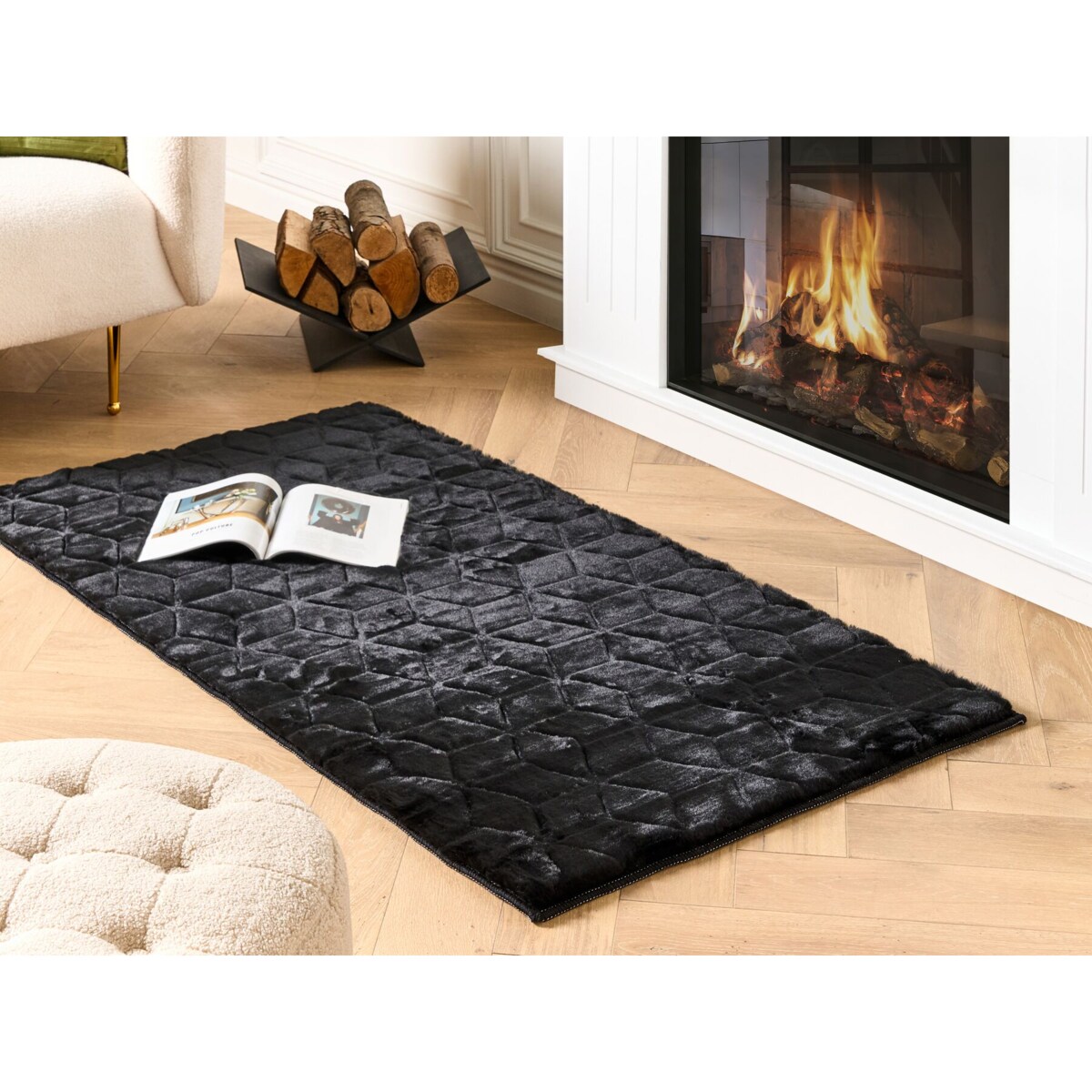 Dywan sztuczne futro królika 80 x 150 cm czarny THATTA