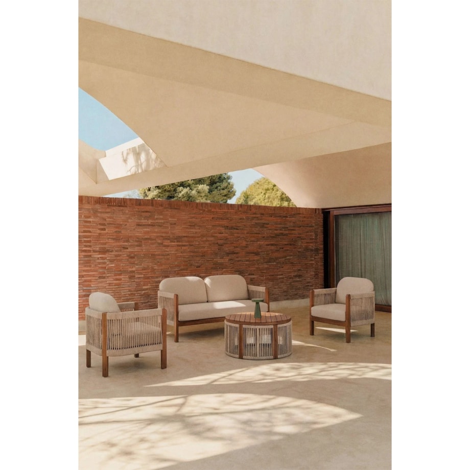 Zestaw ogrodowy: sofa 2-osobowa, 2 fotele i stolik kawowy z drewna akacjowego Serel