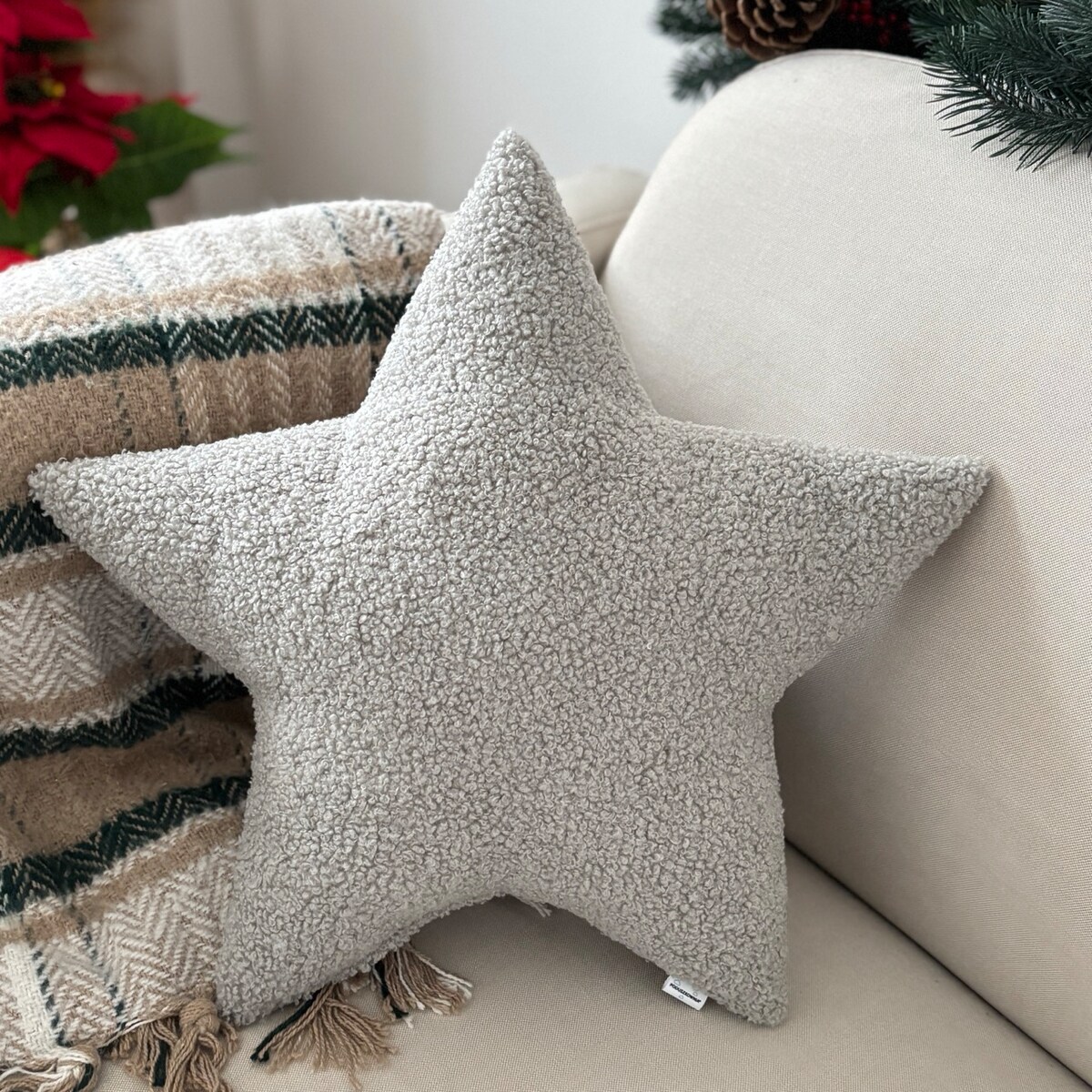 Poduszka Gwiazda boucle jasna szara