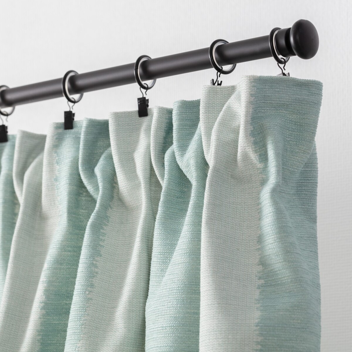 Zasłona BASIC na taśmie marszczącej 130x280 cm miętowy 1szt. 130x280 turkusowy