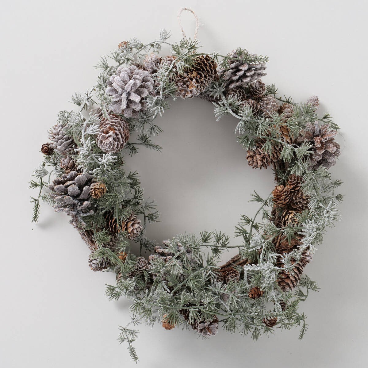 Wianek świąteczny Ø 32 cm z szyszkami TIKHONI