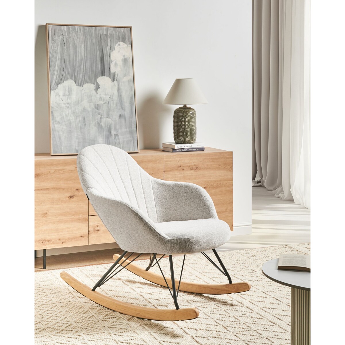 Fotel bujany SKALE Złamana biel