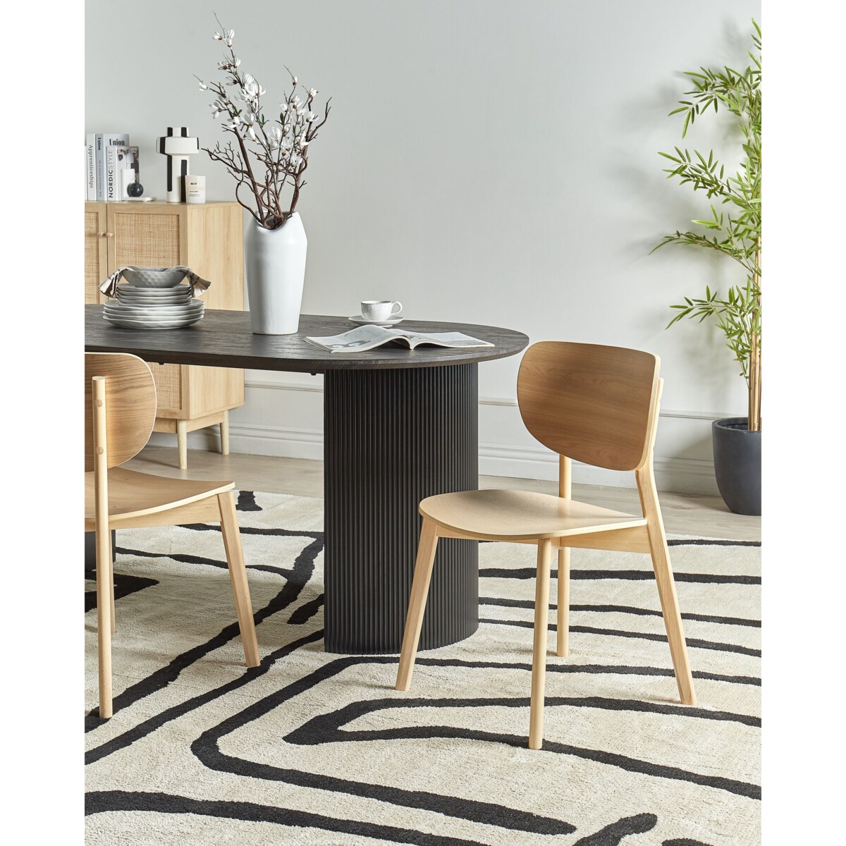 Zestaw 2 krzeseł do jadalni OVERLY Drewno kauczukowe Jasne drewno