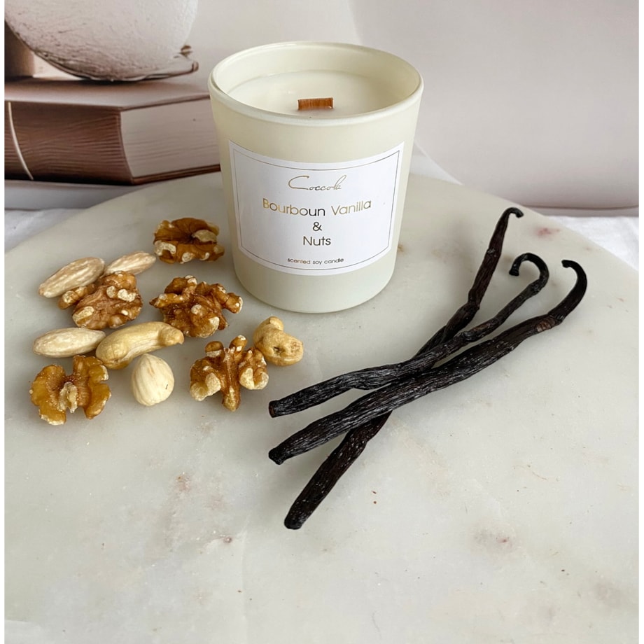 Bourbon Vanilla & Nuts- 210 gram ekologiczna naturalna świeca sojowa