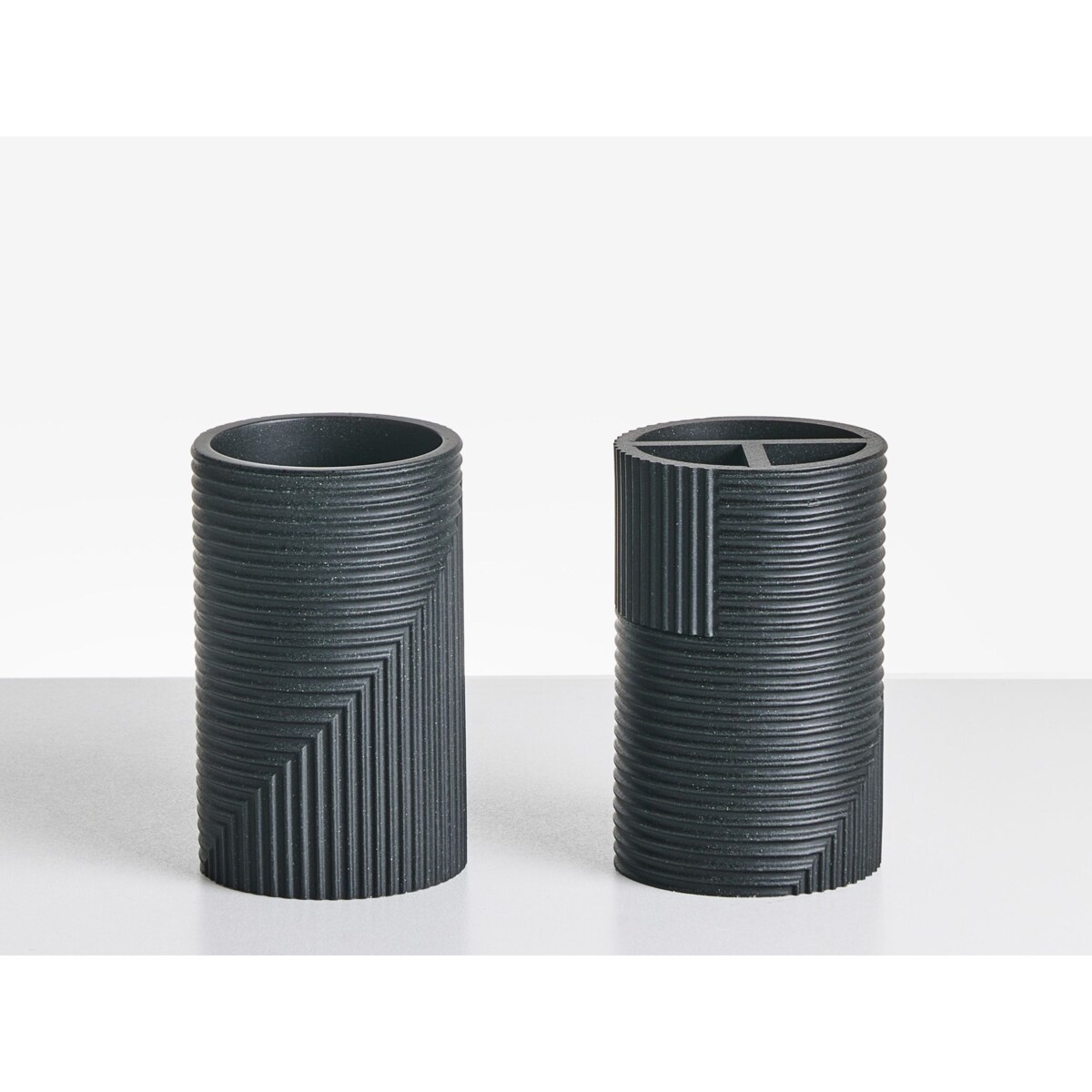 Zestaw akcesoriów łazienkowych 5 elementów SEPAHUA Czarny