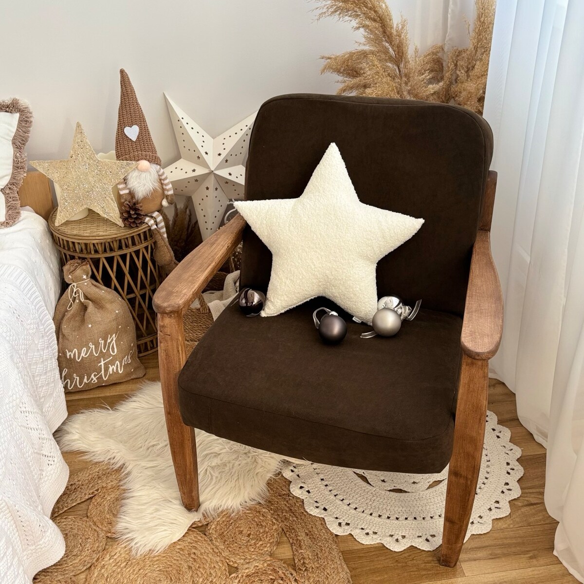 Poduszka Gwiazda boucle biały