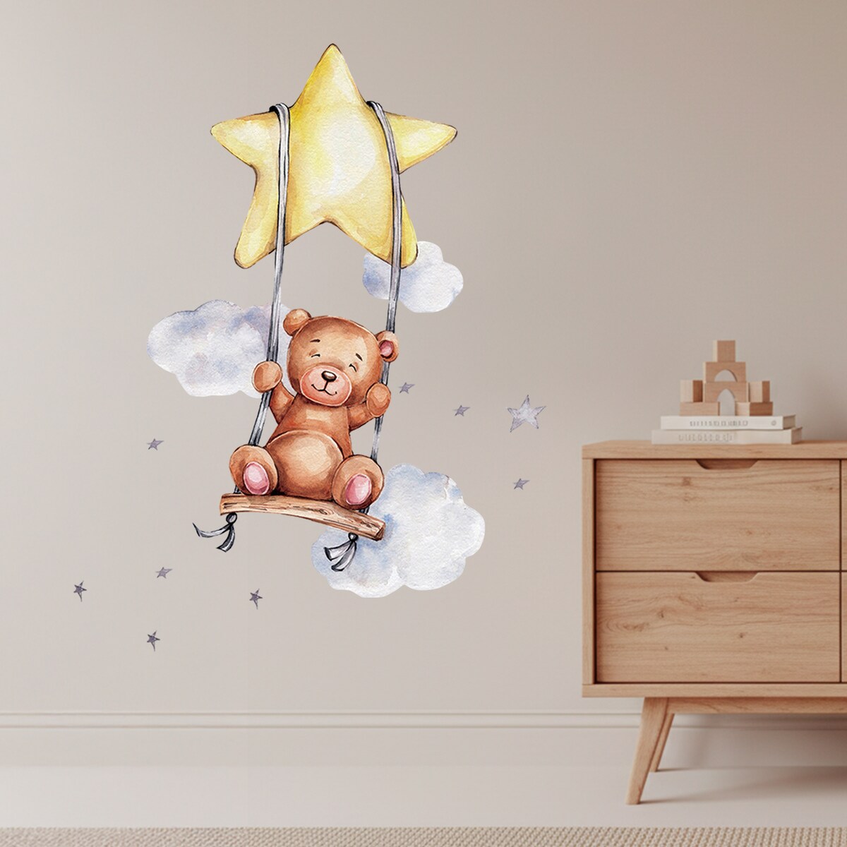 naklejki na ścianę do pokoju dziecka, sipo, miś na huśtawce