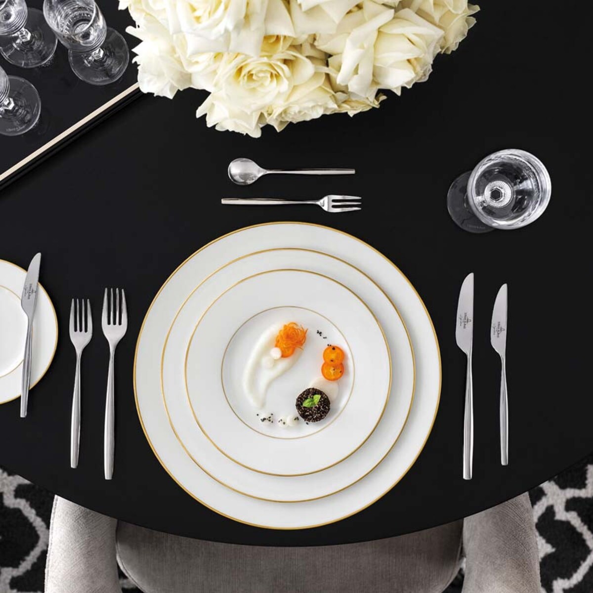 Talerz obiadowy płaski Anmut Gold, 28 cm, Villeroy & Boch