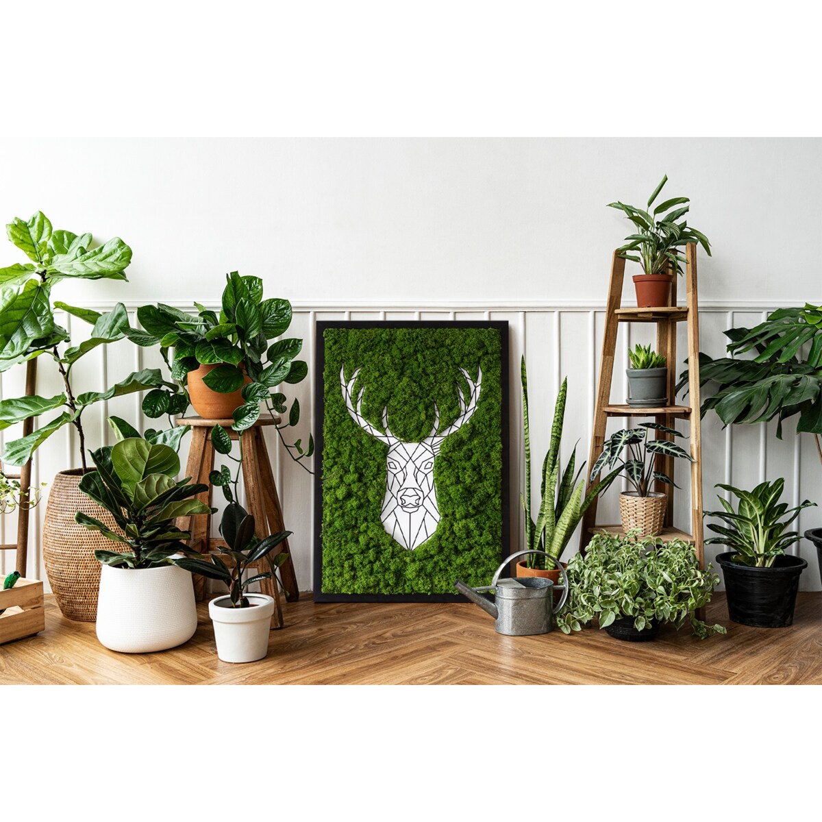Obraz Geometryczny jeleń - mech chrobotek w czarnej ramie 40x60cm