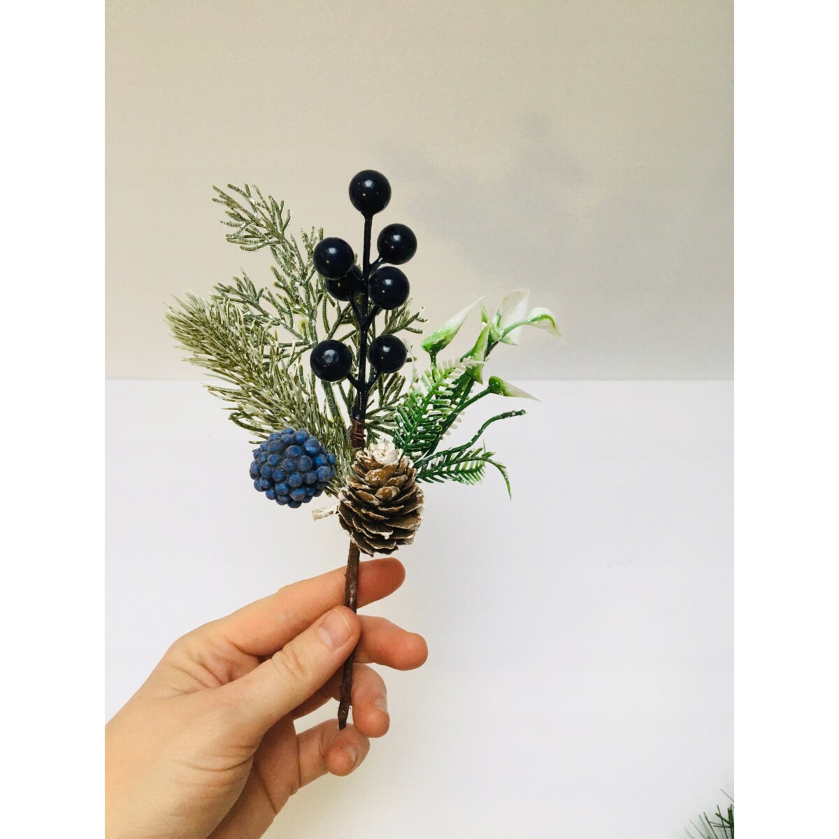 GAŁĄZKA ozdobna świąteczna pik do dekoracji stroika jeżyna szyszka liście