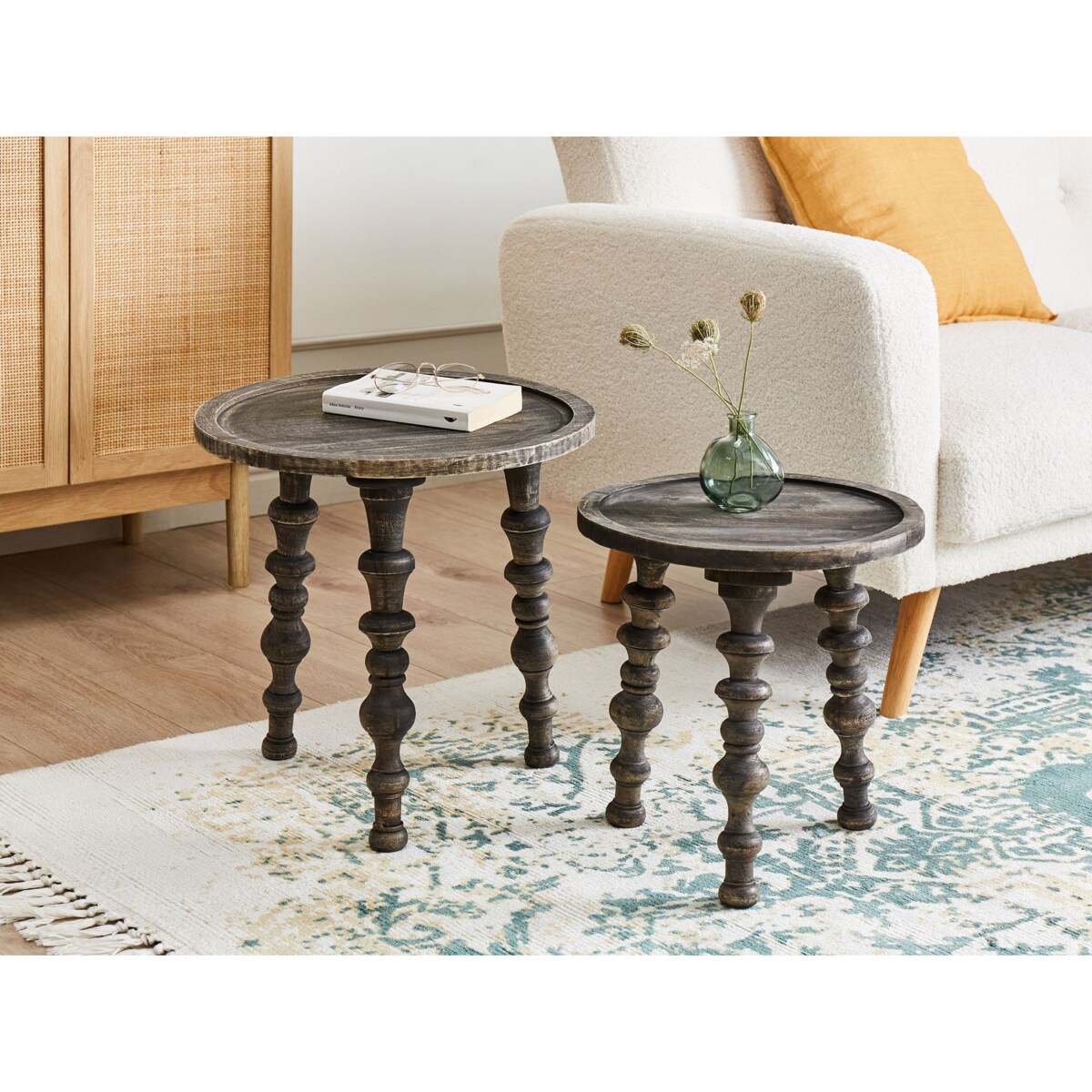 Zestaw 2 stolików pomocniczych z drewna mango ciemne MARNOO