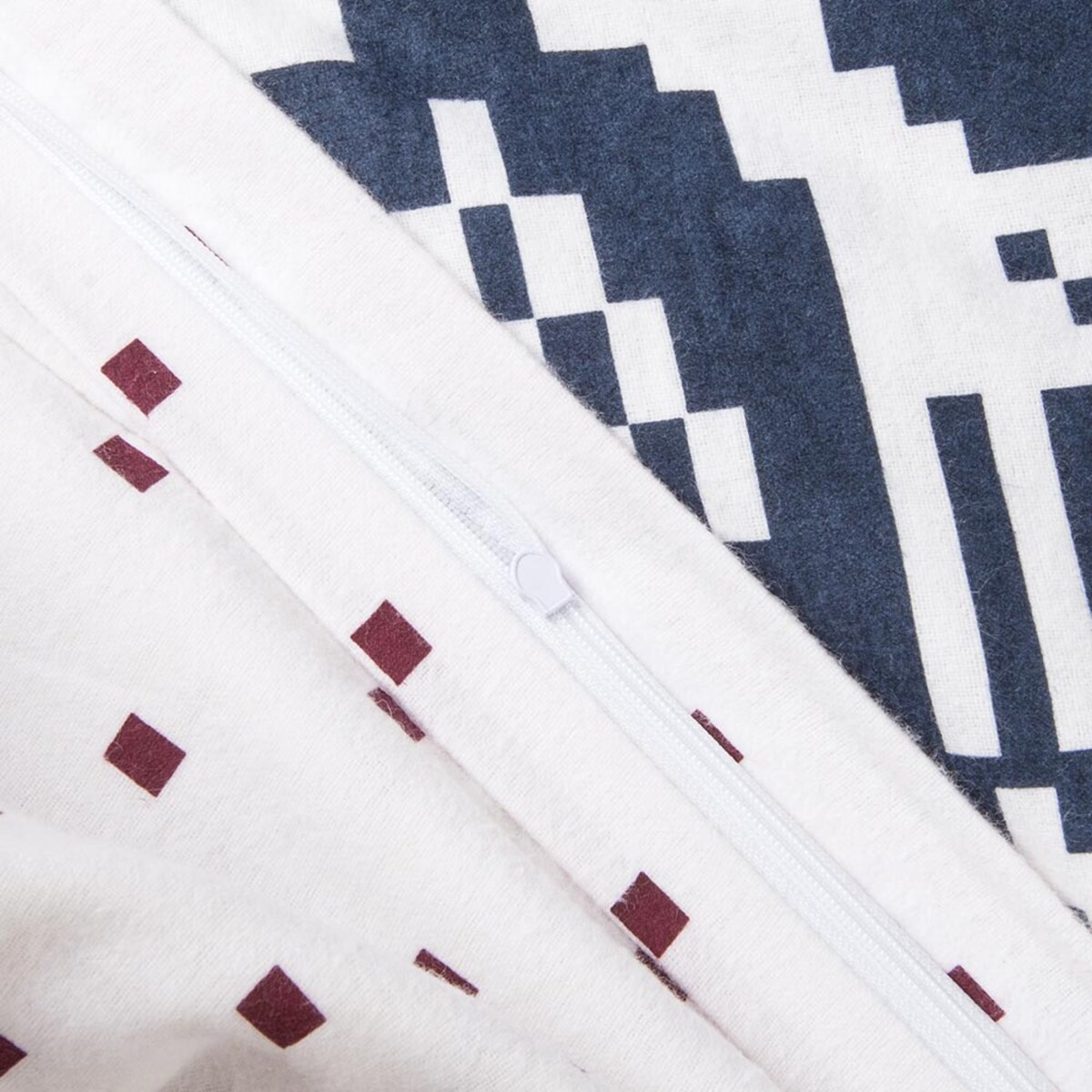 Pościel flanelowa 180x200 Arvena bordowa w renifery i kratkę, Flanelove