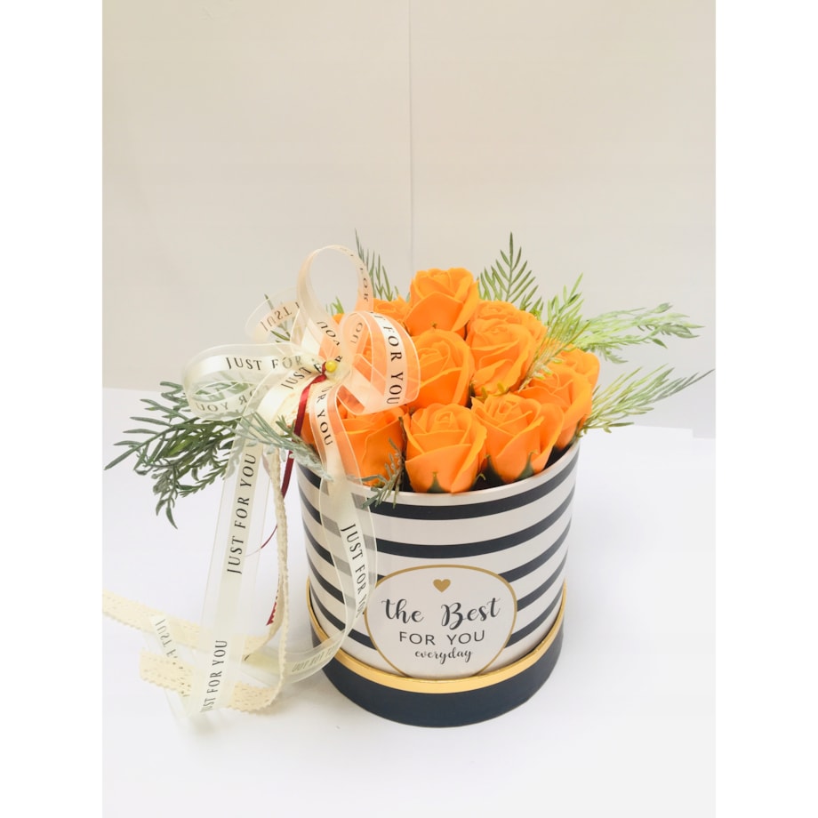 FLOWER BOX DUŻY piękny pachnie kwiaty mydlane na urodziny dzień mamy 18