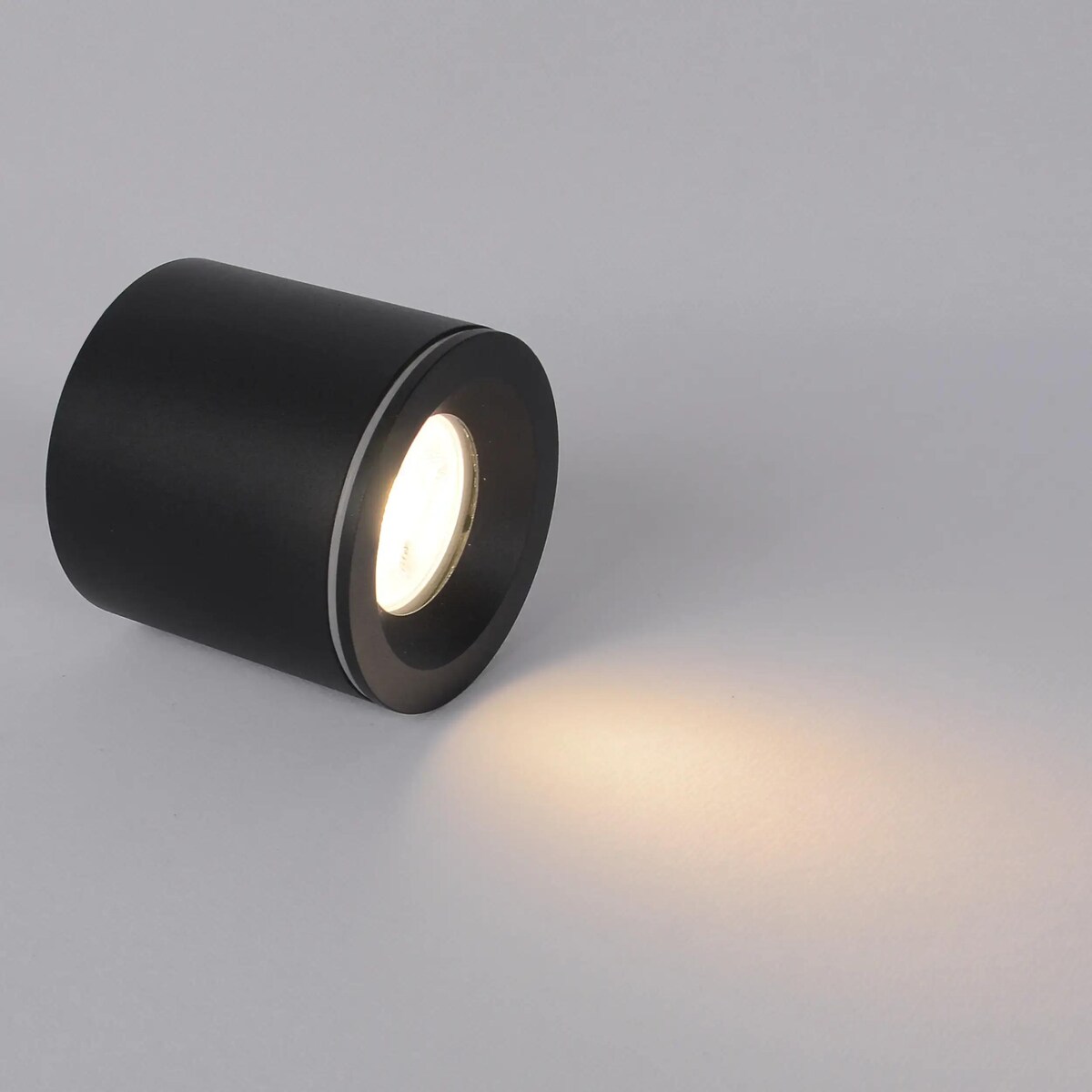 Tubka lampa przysufitowa Luna CL0103-BK Yaskr do przedpokoju IP65 czarna