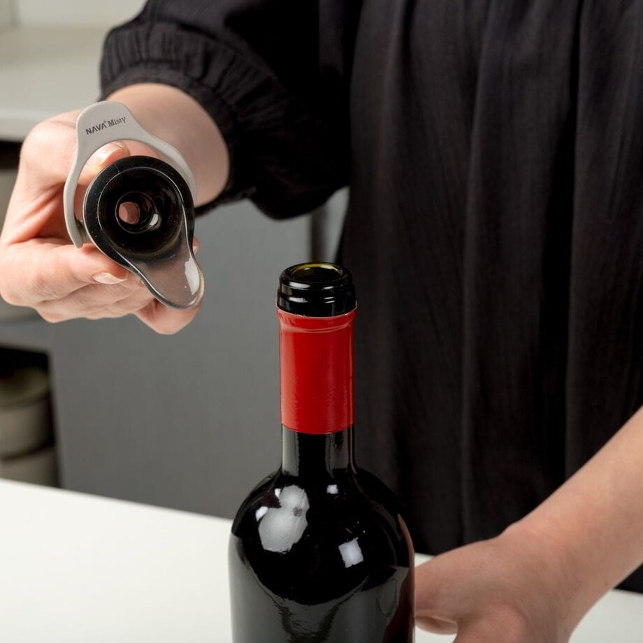 Korek próżniowy z nalewakiem dozownikiem do butelek wina