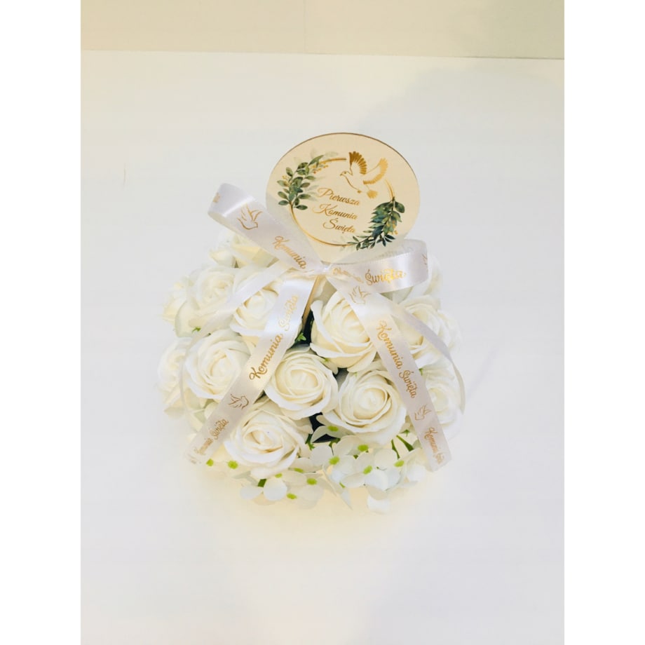 RÓŻE mydlane BIAŁE w srebrnym pudełku na I KOMUNIA ŚWIĘTA prezent pamiątka
