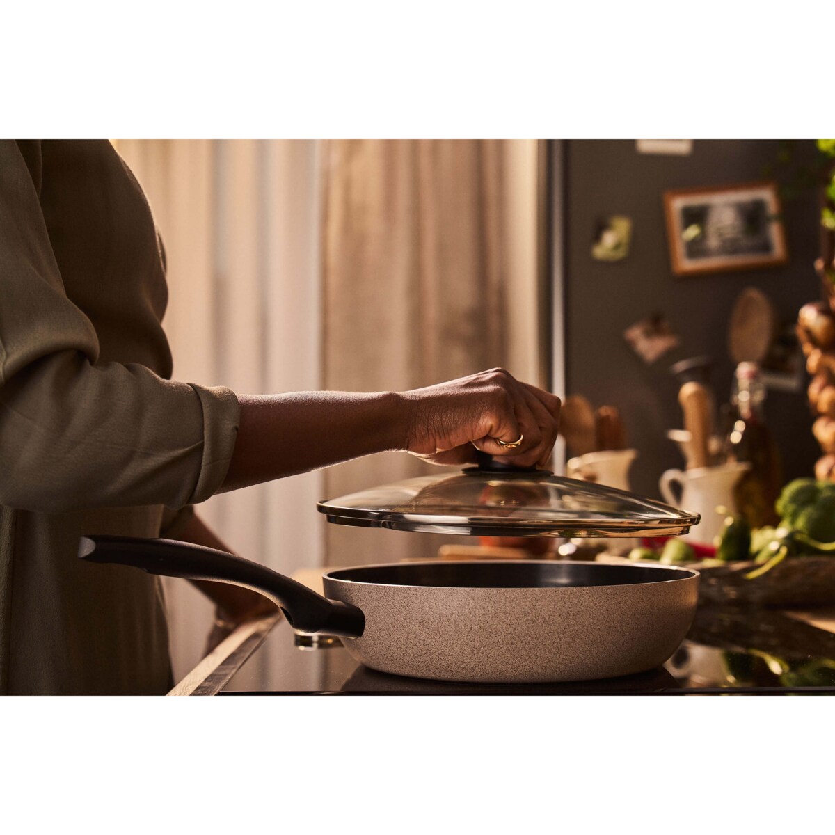 BALLARINI LEDRO Patelnia sauté z pokrywką 28 cm