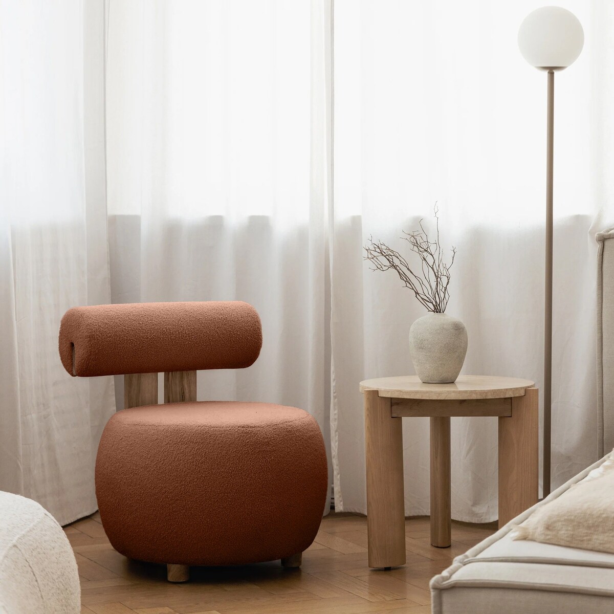 Fotel tapicerowany HANNI - V miedziany 70x63x71 cm