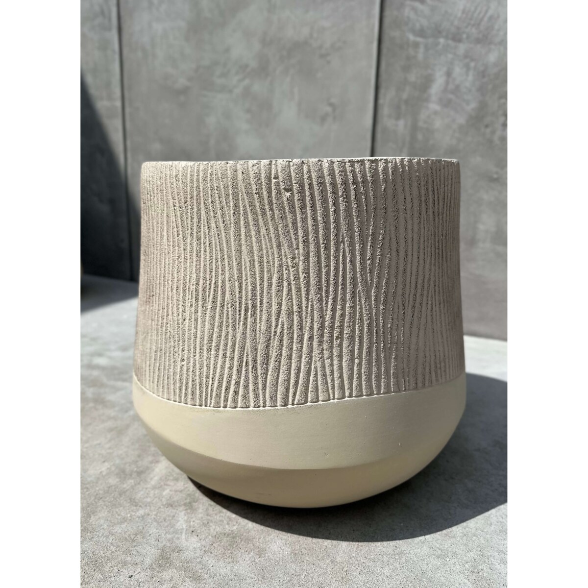 Doniczka Aletto Sand Edge M Monnarita
