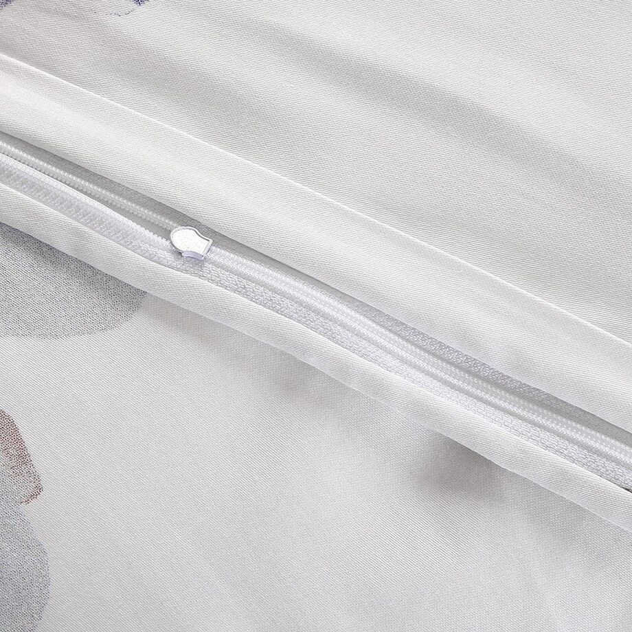 Pościel satyna bawełniana 140x200 Lunara biała w duże pastelowe niebieskie kwiaty, Satynlove