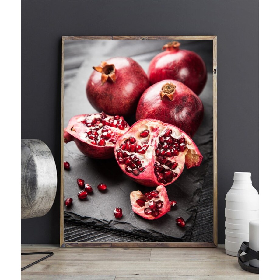 Poster Story, Plakat, Obraz - Kawałki Granatu, wymiary 70 x 100 cm