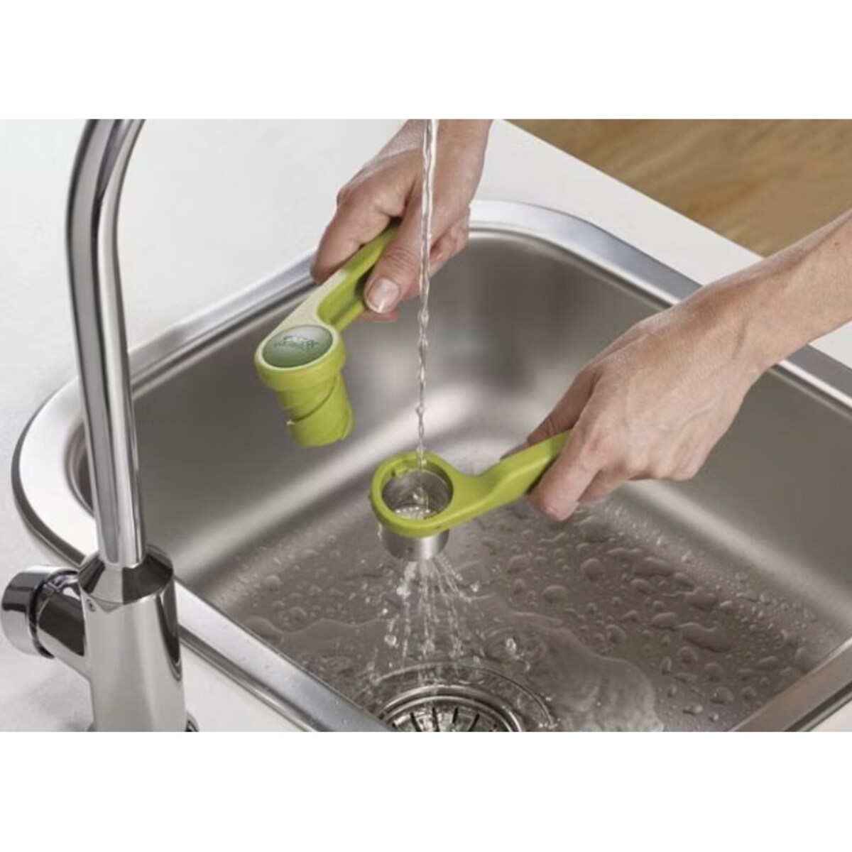 Wyciskacz do czosnku Helix, 4.6 x 17.6 x 5.8 cm, Joseph Joseph