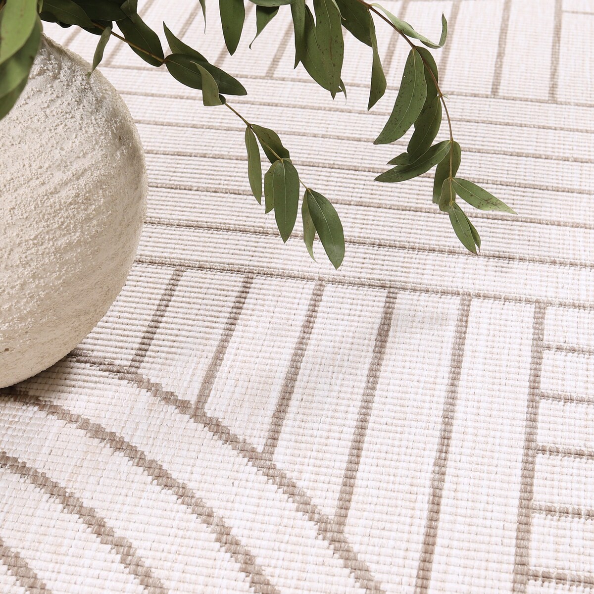 Funkcjonalny dywan okrągły na zewnątrz i do wnętrz, dwustronny DUO 58420 Krem 160x160