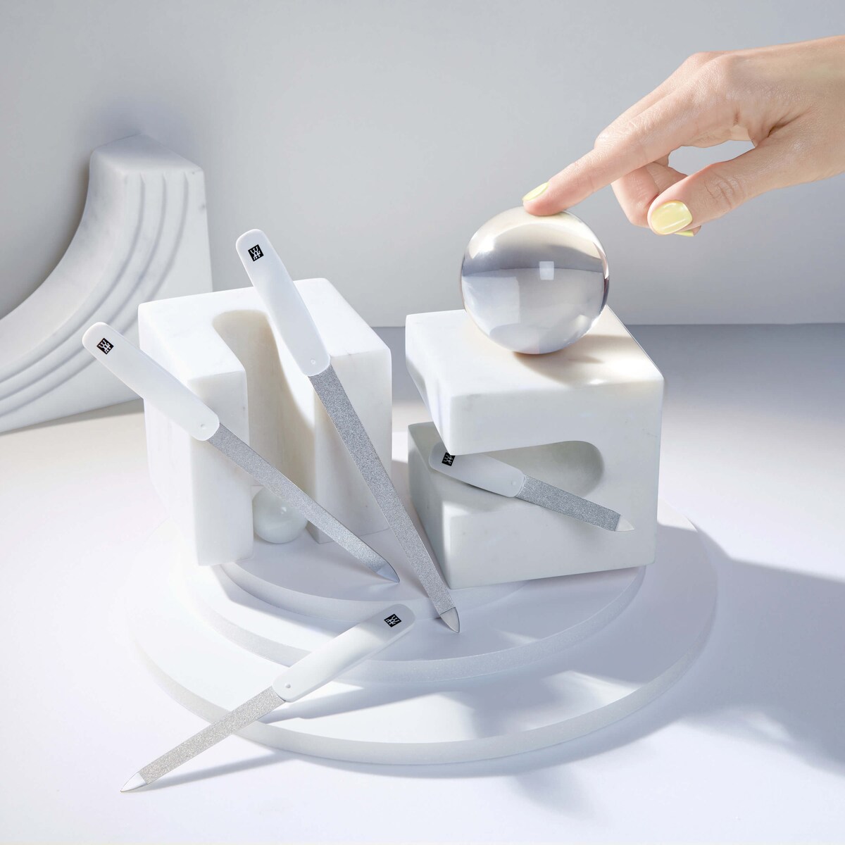 Pilnik do paznokci Zwilling Classic - Biały, 9 cm