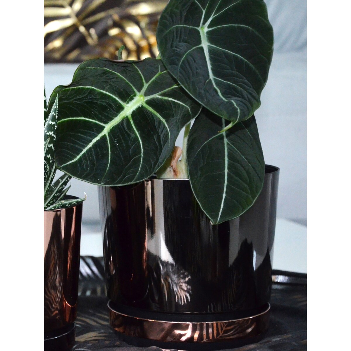 16 Doniczka DUO CZARNA z podstawką ŁOSOSIOWA dwukolorowa nowoczesna industrialny loft glamour wysoki połysk metaliczna elegancka