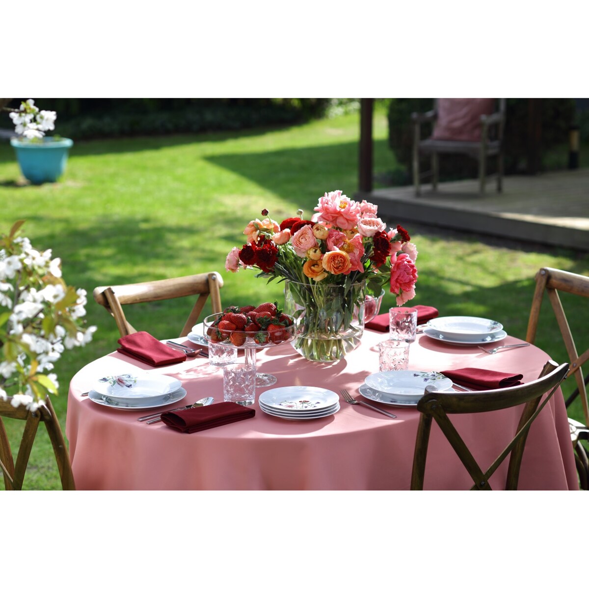 Zestaw talerzy dla 6 osób 18 el. Yvette Kwiatowe Opowieści G762