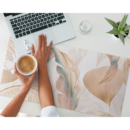 Beżowa mata na biurko Delikatne liście, 90x45 cm
