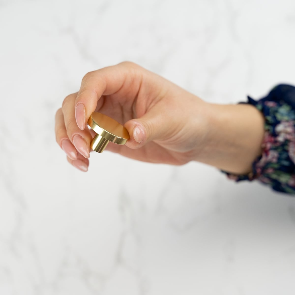 Gałka meblowa uchwyt do mebli złota klasyczna do szafek szuflad 30mm