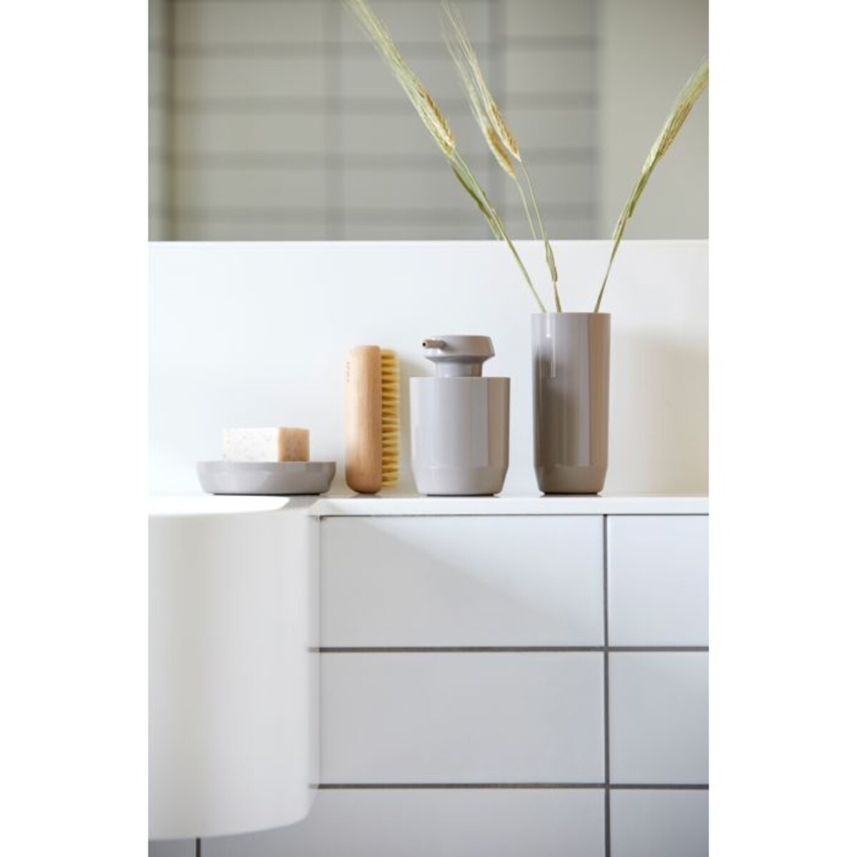 Mydelniczka okrągła Suii Taupe 332169