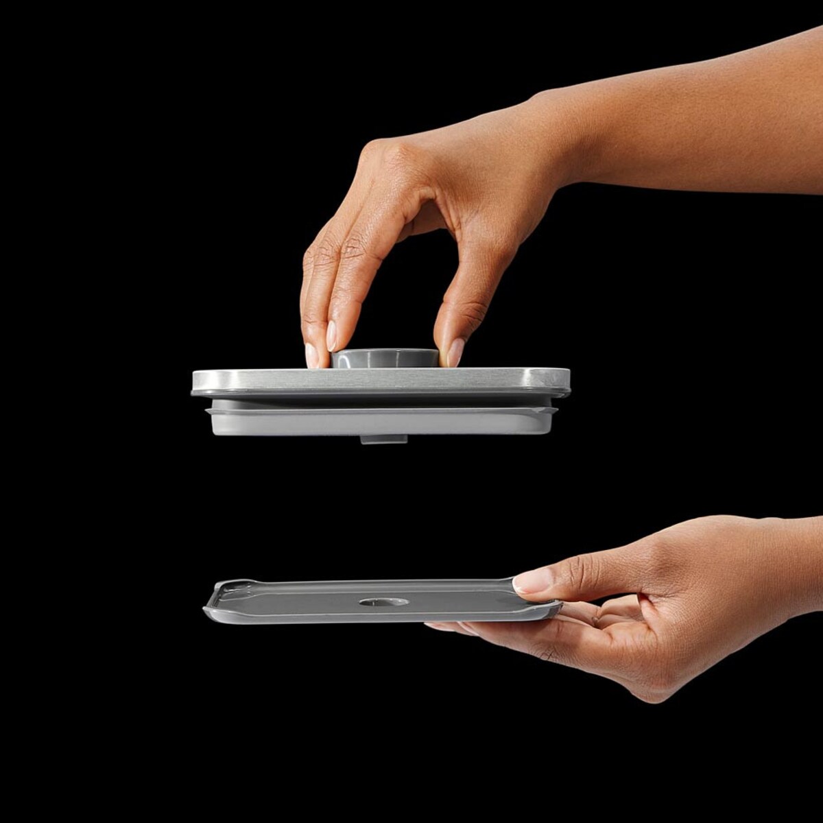 Pojemnik kuchenny kwadratowy Steel Pop, 2600 ml, Oxo