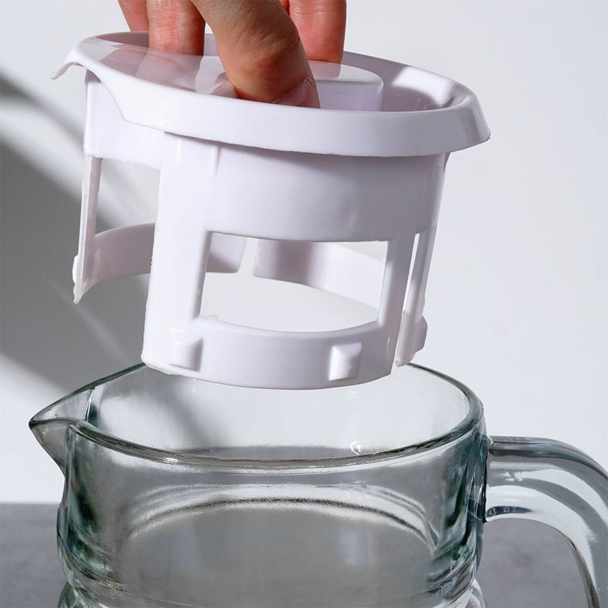 Dzbanek z pokrywką szklany 2 l do lemoniady soku wody na napoje szklany