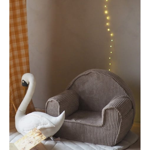 Fotelik sztruksowy Sugar Brown