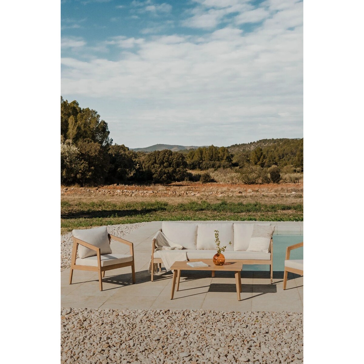 Zestaw ogrodowy: sofa, 2 fotele i stolik z drewna akacjowego Kaela