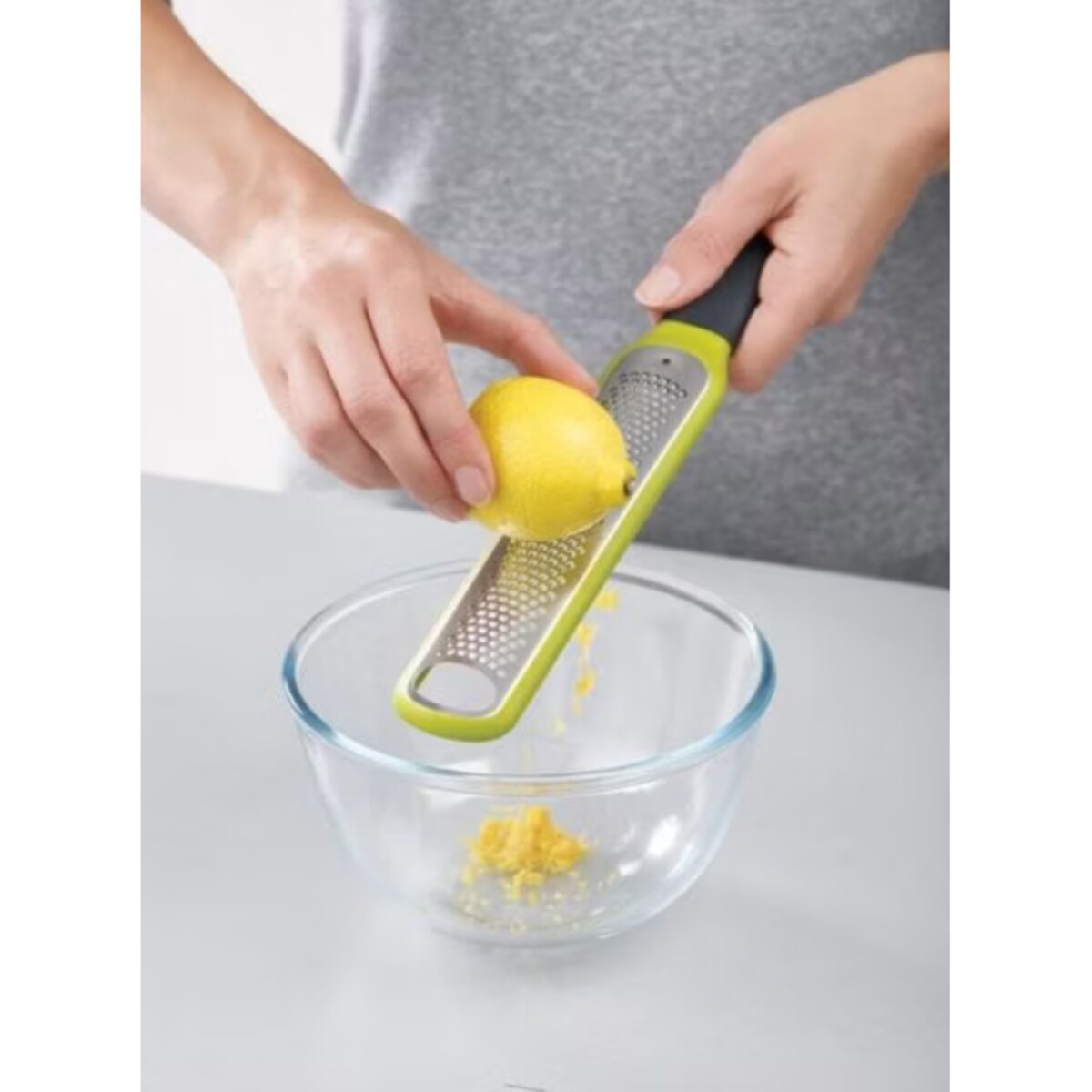 Tarka zester z elementem czyszczącym Handi-grate, 27.8 x 5 x 2 cm, Joseph Joseph