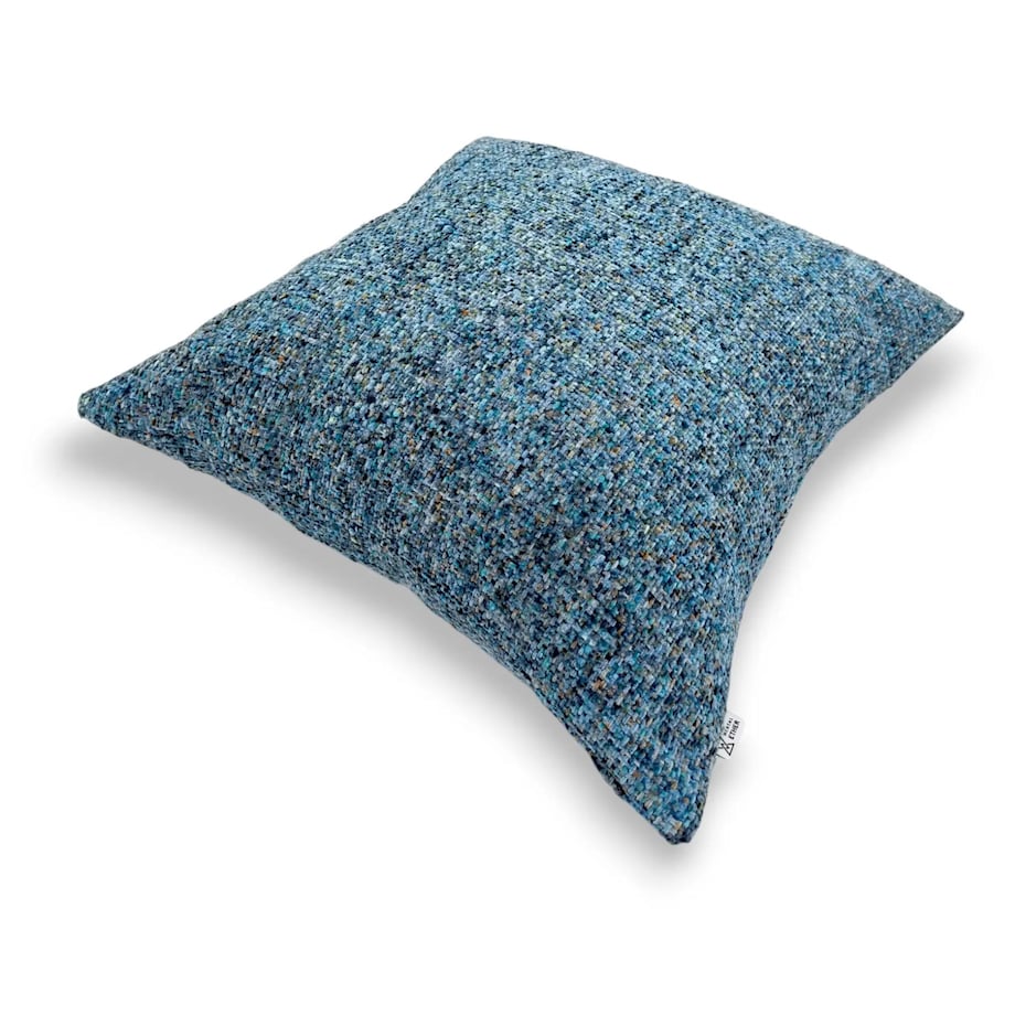 Niebieska poduszka dekoracyjna 50x50 Fiord