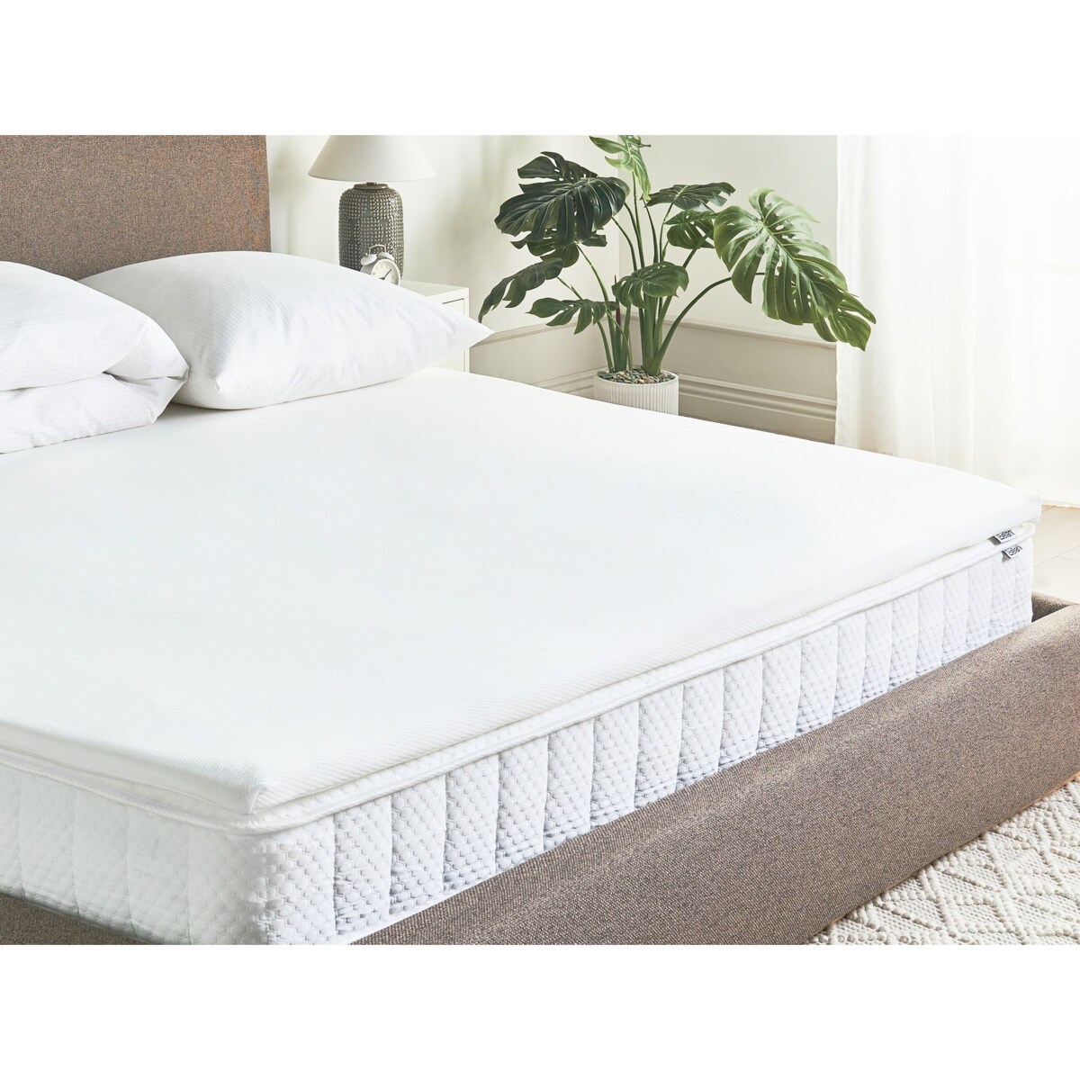 Materac nawierzchniowy topper piankowy 180 x 200 cm RESTFUL