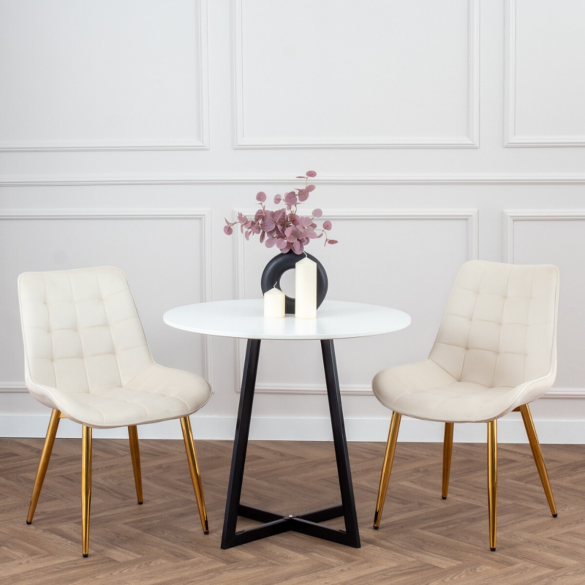 Krzesło tapicerowane welurowe beżowe pikowane glamour złote nogi