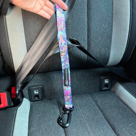 Pętla mocowana do pasa samochodowego "Pan tera mi kupi" PANTERKĄ GO GÓRY