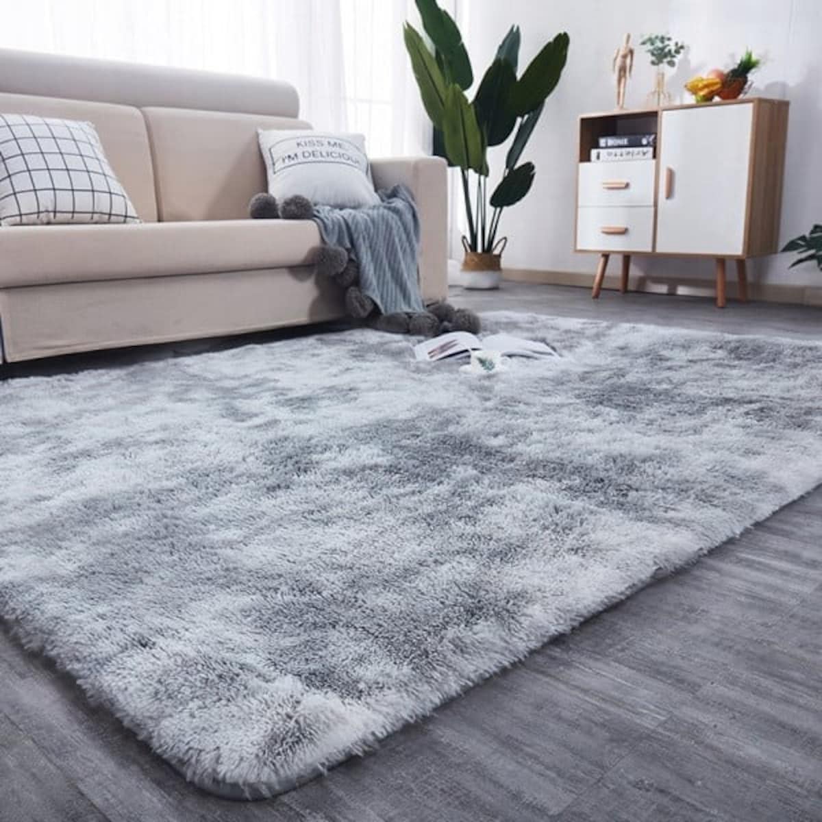 Dywan shaggy pluszowy jasny szary 100x150 cm puszysty miękki futrzany