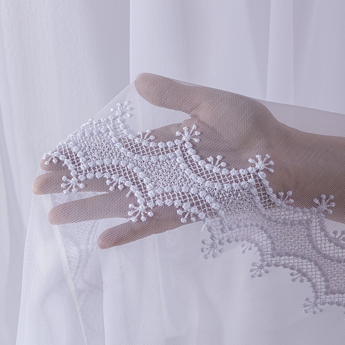 Firana na haczykach flex podwójnych 300x265 biały ze wzorem