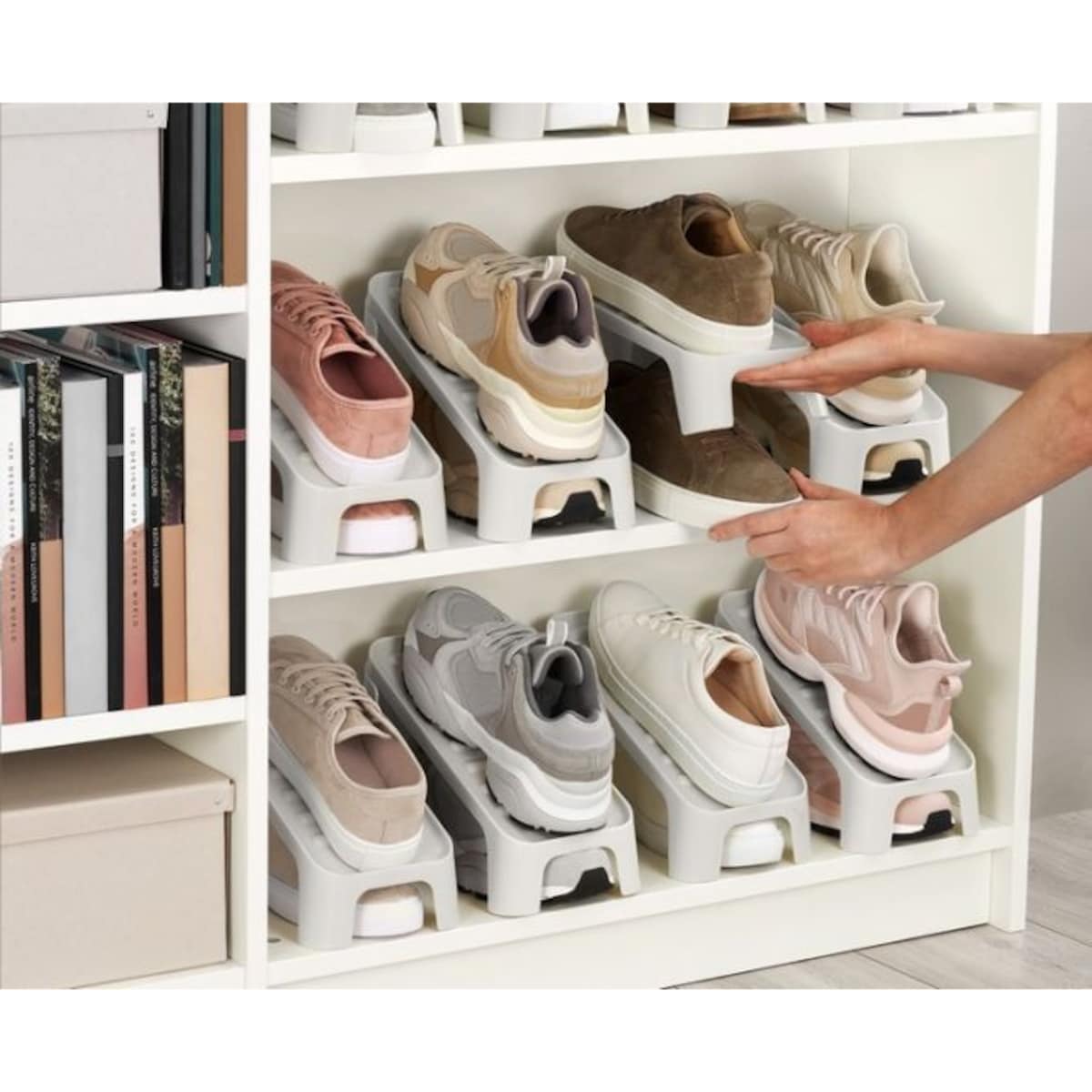 Zestaw 6 organizerów na buty Shoe-in Compact Joseph Joseph