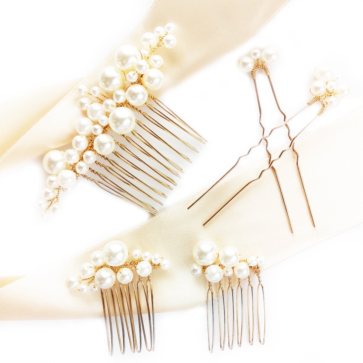 Zestaw ozdób ślubnych z perełkami złoty