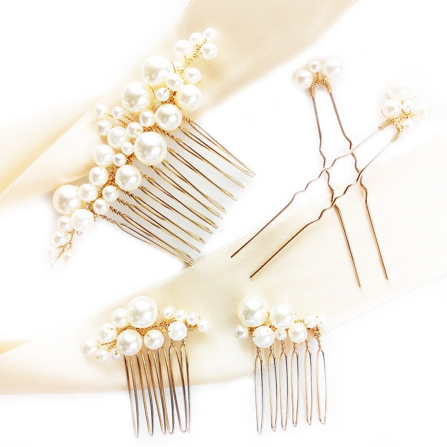 Zestaw ozdób ślubnych z perełkami złoty