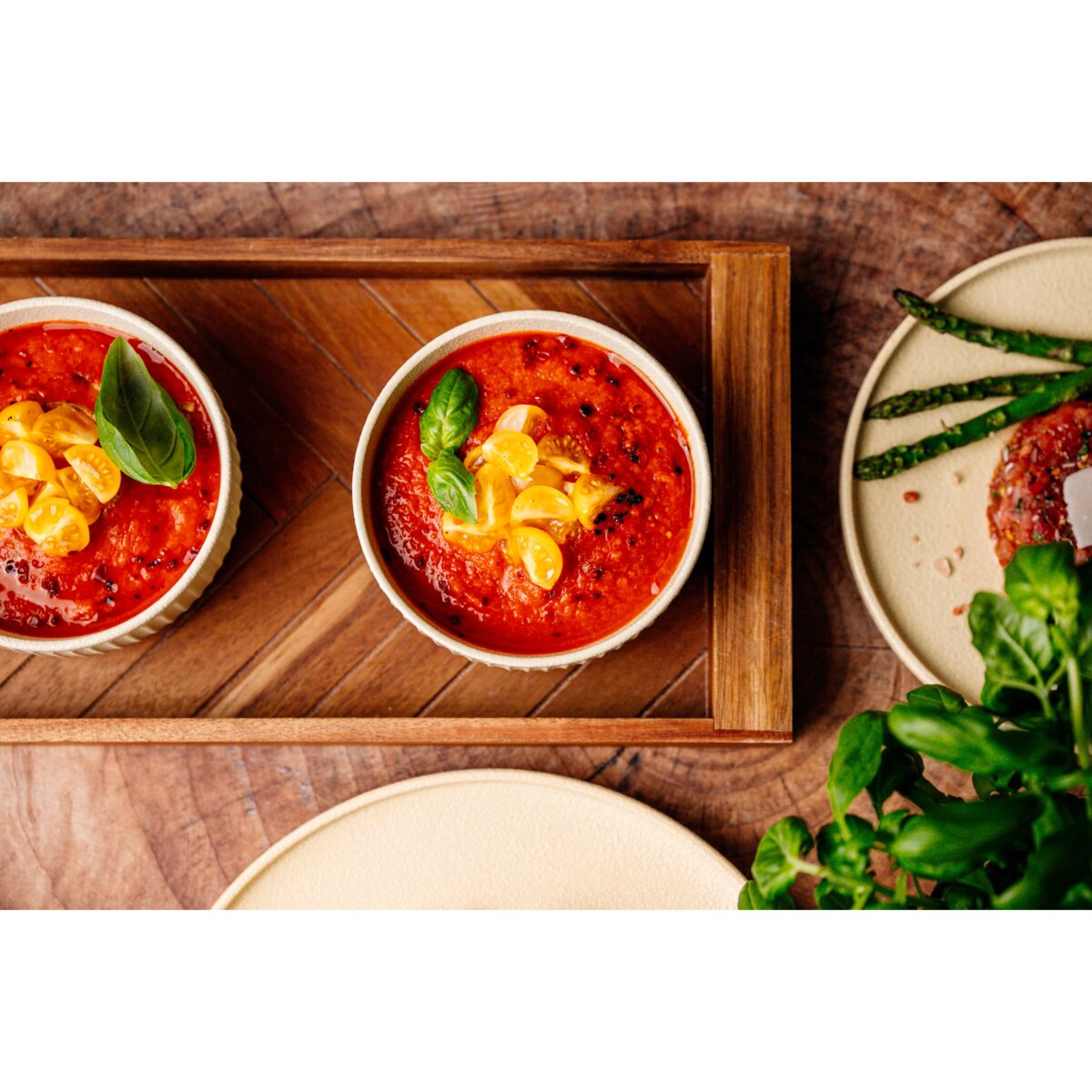 Serwis obiadowy Anun beżowy na 6 osób 18 szt. Nowoczesny Do zmywarki Komplet talerzy