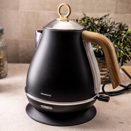 Czajnik elektryczny ze stali nierdzewnej 1.7L czarny KLAUSBERG
